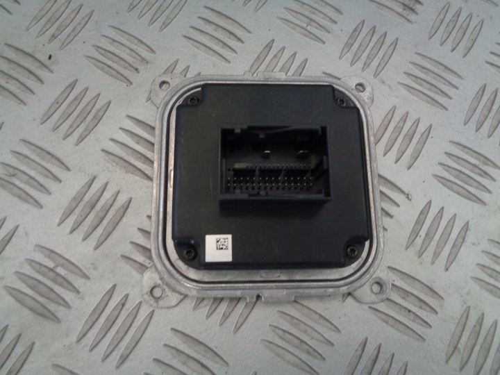 фото №1, Renault megane v e-tech 2022 модуль лампи led 260553165r