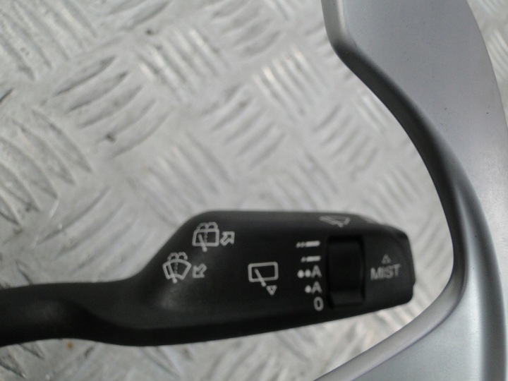 фото №4, Alfa giulia stelvio q4 стрічка підкермові важелі пелюстки