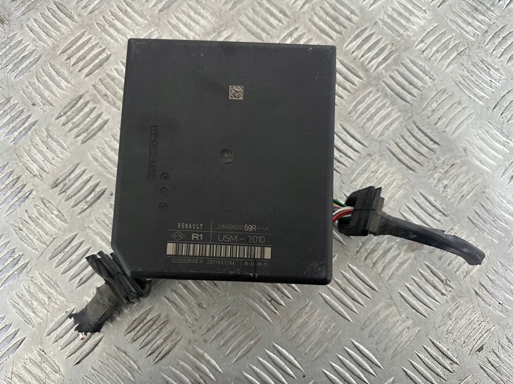 фото №5, Renault megane iii модуль блок управления usm штекеры 284b62069r-a