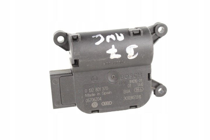 фото №1, Двигунчик нагрівача passat b6 05-10 3c0907511 0132801370