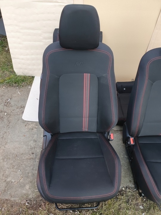 фото №5, Hyundai i20 n line iii 2019 сидіння сидіння диван водія пасажира