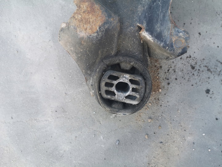 фото №6, Підрамник балка перед audi a8 d2 3.7 lubelskie