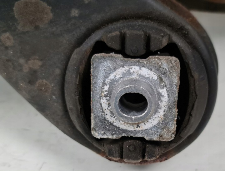 фото №7, Подвешивание задние балка ось зад mercedes w212