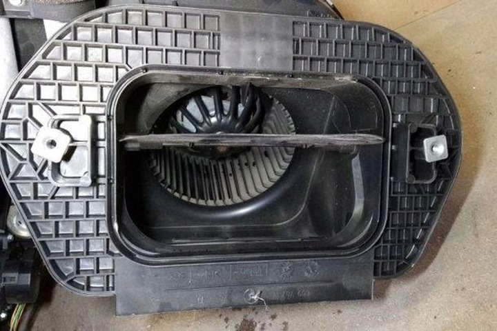 фото №11, Отопитель peugeot 607 9d, 9u 9647994080 2.7l дизель 150kw 2008