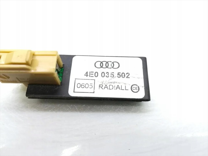 фото №11, Audi a6 усилитель антенны 2005 estate 4/5dr 4e0035502 05-06 дизель