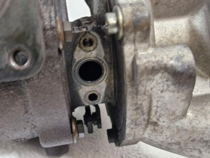 фото №10, Toyota avensis t27 рестайлінг t29 1.6 d4d турбіна турбокомпресор 54359700066