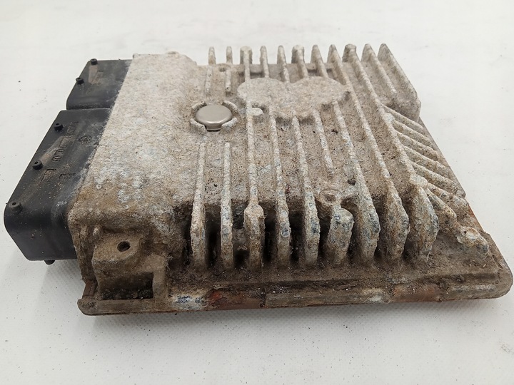 фото №9, Блок керування двигуна vw audi seat skoda 1,6 tdi 03l906023fs