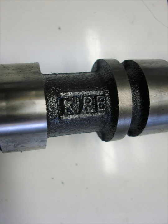 фото №5, Lexus is220 2.2 d-cat вал распределительный вал