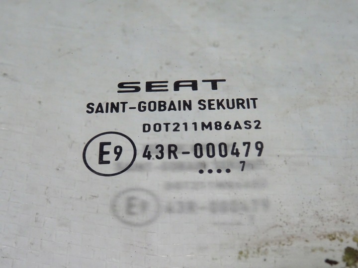 фото №2, Стекло дверь перед передняя левая seat altea 5p0 07