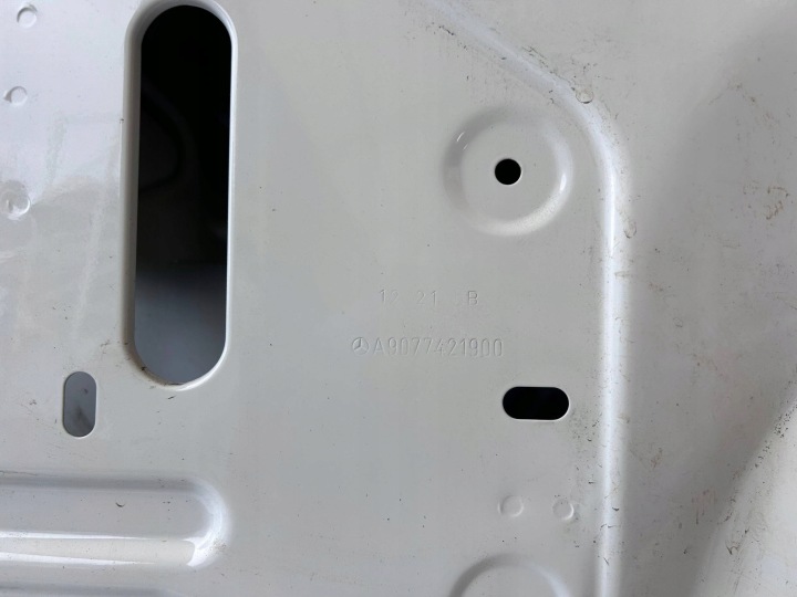 фото №8, Mercedes sprinter 907 дверь правая зад 9077421900 оригинал