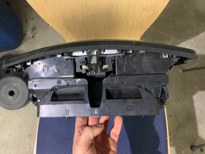 фото №15, A2166800039 w221 w216 dekor консоли средство дерево