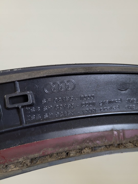 фото №11, Audi 4k 4ke etron планка крыльев левый перед накладка na крыло 4ke853717