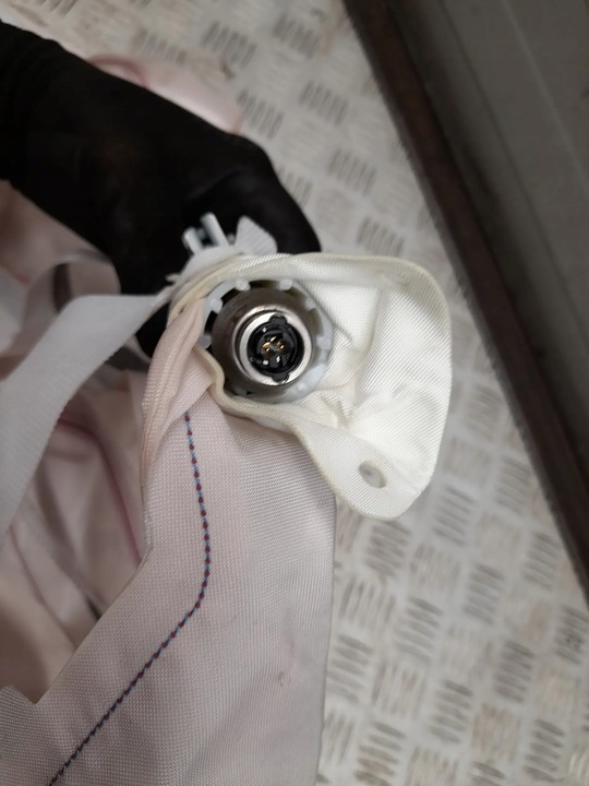 фото №5, Audi q8 4m8880742e po право подушки воздушные