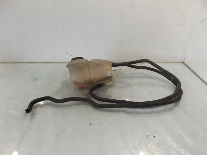 фото №1, C-max mk1 рестайлинг 2,0tdci бачок расширительный