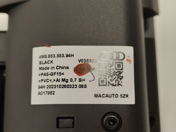 фото №9, Audi q8 4m8 ролета багажника нова оригінал 2018-