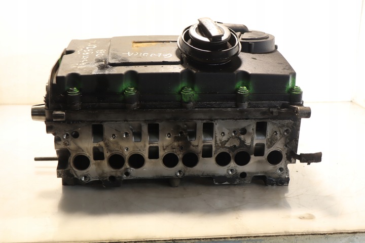 фото №1, Головка двигуна volkswagen passat b6 2.0tdi