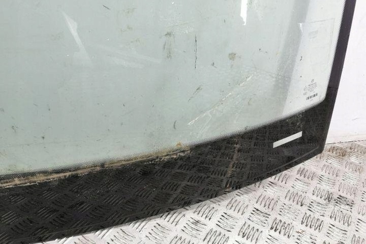 фото №9, Стекло передняя mercedes-benz a w169 43r001585 2.0l дизель 60kw 2009