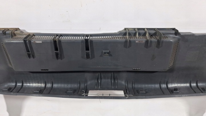 фото №11, Volkswagen polo 2004 зад другие элементы отделка багажника