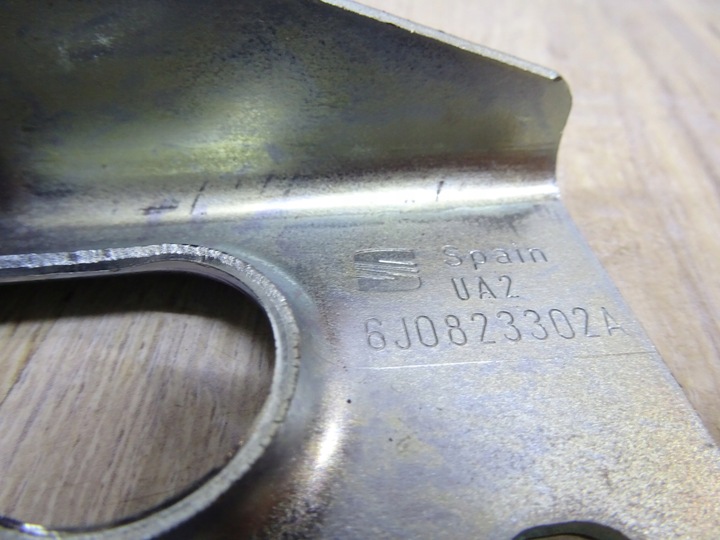 фото №6, Петля капота 6j0823302a seat ibiza 6j праві