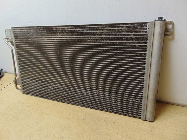 фото №11, Радиаторов кондиционера vw transporter t5 2.5 tdi 7h0820411e