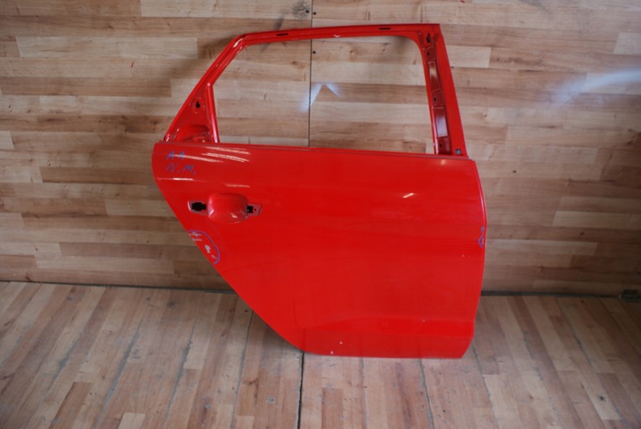 фото №1, Audi a1 ii 82a дверь зад правые