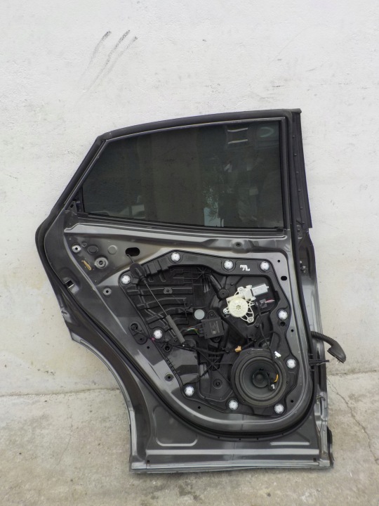 фото №9, Ford puma mk2 ii 19- двері задні зад