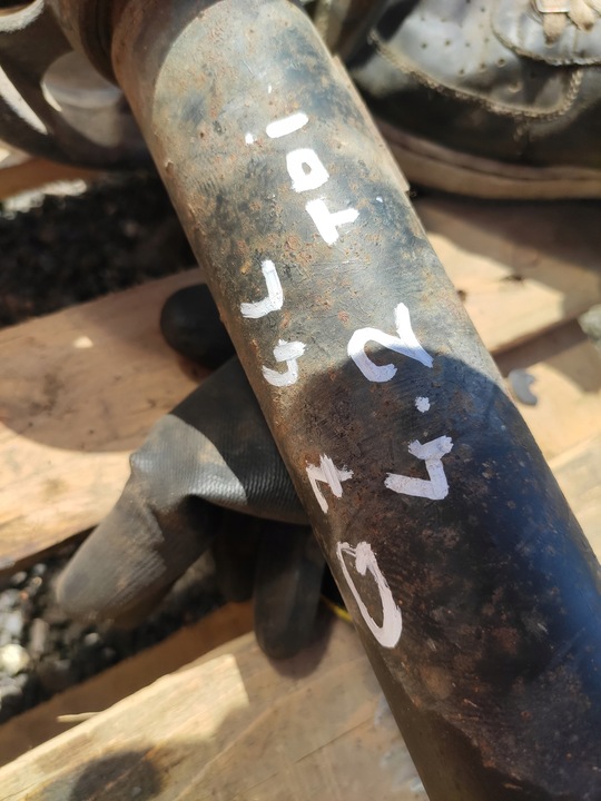 фото №13, Audi q7 4l 4.2tdi wał приводной поддержка кардан исправный оригинал 7l8521102h