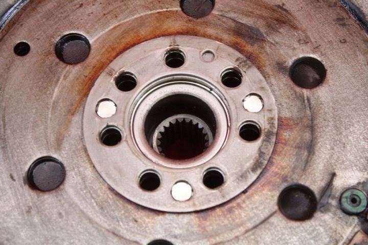 фото №5, Зчеплення двомасовий двомасовий маховик 8200450219 nissan qashqai 1 i j10 1.5 dci 106 km