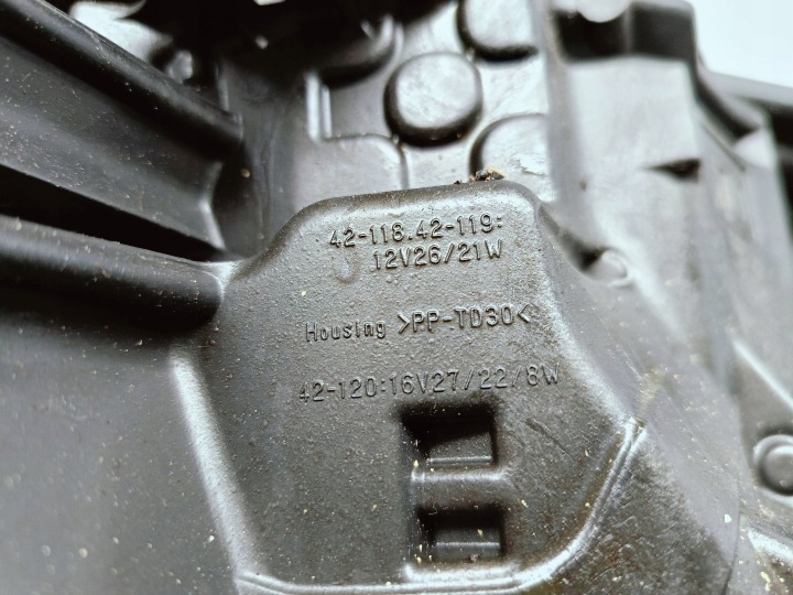 фото №15, Toyota bz4x 22- фара ліва перед передня повний led eu koito 42-118