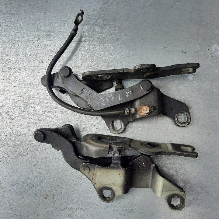 фото №3, Bmw e87 петли капота правые левый комплект