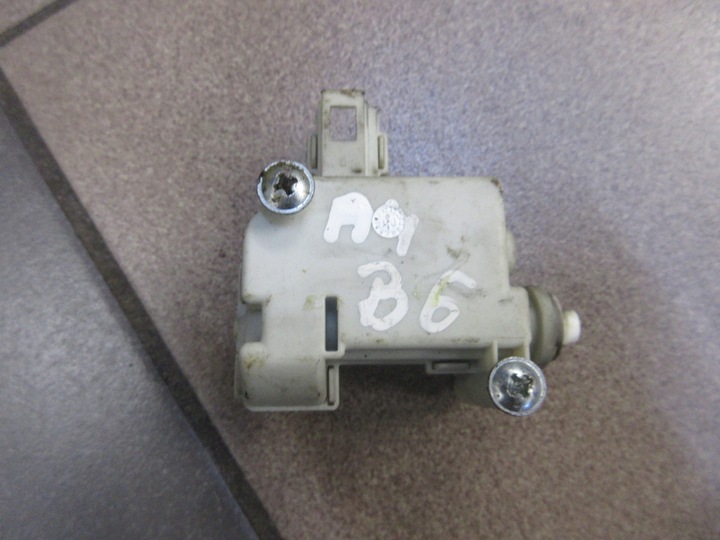 фото №1, Амортизатор крышки заливка топлива a4 b6 1.9 tdi