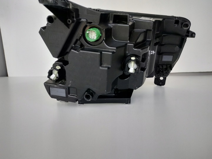 фото №6, Лампа левая фара jeep avenger 23- полный led