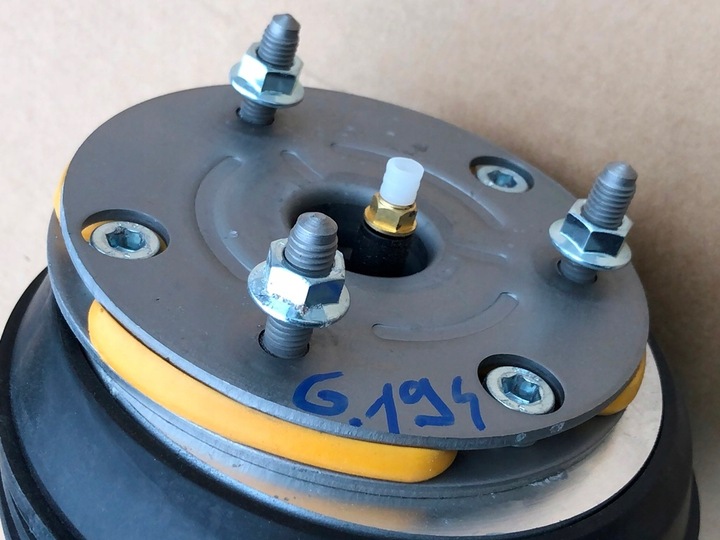 фото №12, Амортизатори зад пневмоподушки ads a2233209803 a2233209703 do s w223 4matic 2020-