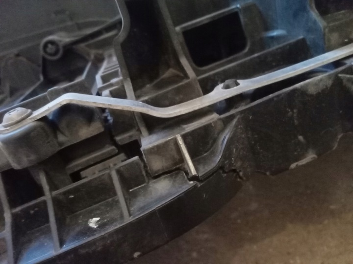 фото №9, Bmw 7 g11 g12 lci жалюзі кермо повітря