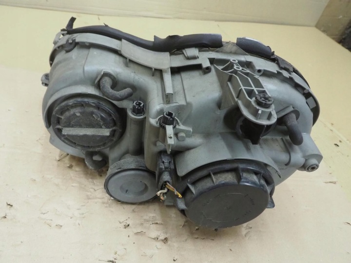 фото №14, Правая фара передняя mercedes clk w209 209 02-09r европа