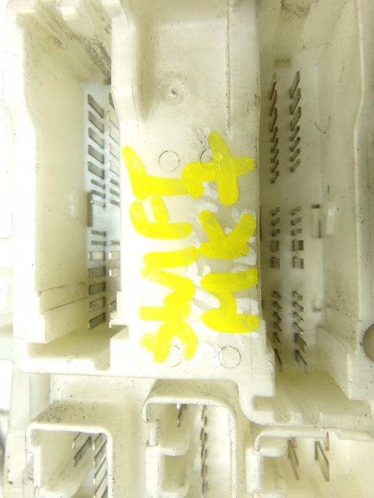 фото №6, Блок предохранителей suzuki swift mk7 p611-9553