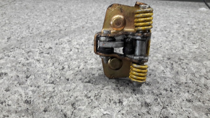 фото №6, Ограничитель дверь левый зад renault megane i