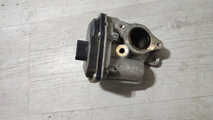 фото №1, Mercedes-benz a-classa w176 17r. 1.5cdi клапан egr