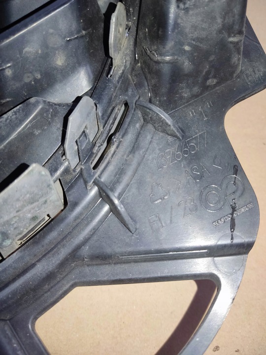 фото №9, Решітка радіатора решітка opel astra iv j 09-12 оригінал