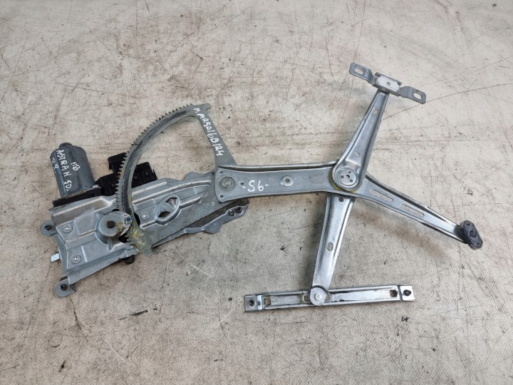 фото №9, Стеклоподъемник правый перед oem номер 13100418 opel astra h iii hb 5d