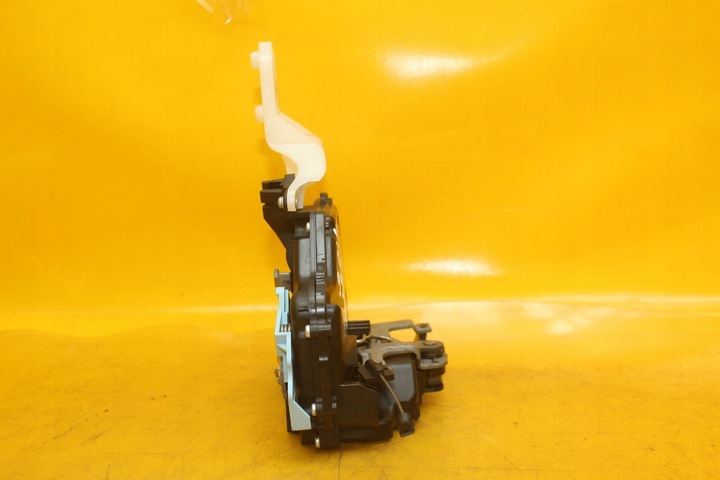 фото №7, Замок дверь правые перед vw caddy iii рестайлинг 9 pin 3d1837016aq