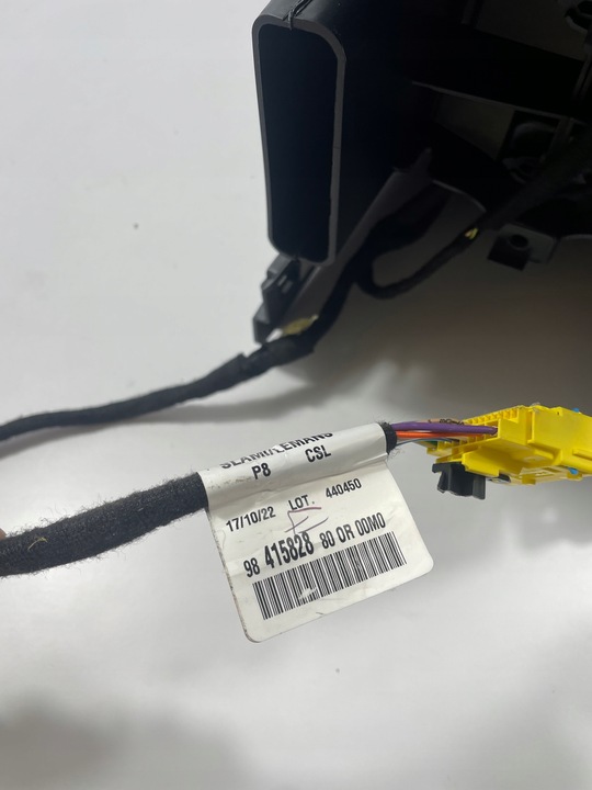 фото №9, Peugeot 5008 ii рестайлінг gt тунель середній підлокітник