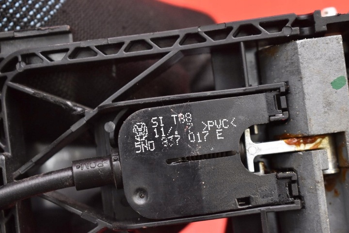 фото №8, Ручка правая зад задняя серебряная 5n0837017e skoda rapid 1 i 17-19