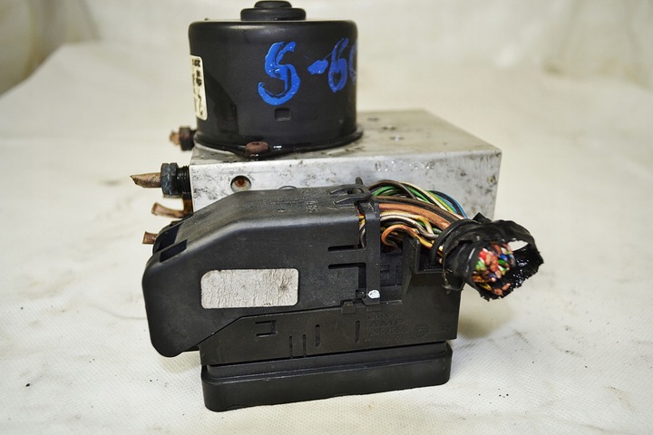 фото №7, Volvo s60 насос abs 8619968 5wk8 4000 10092504023