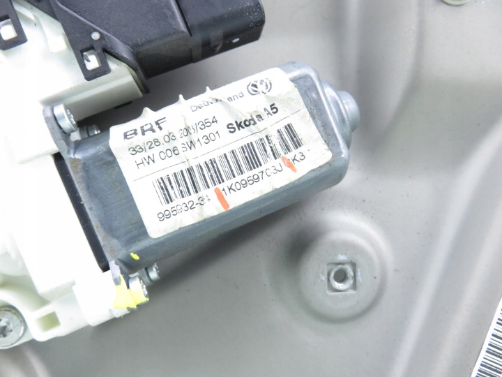 фото №7, Подъемник стекла левое заднее skoda octavia ii 1k0959703j 1k0959795e