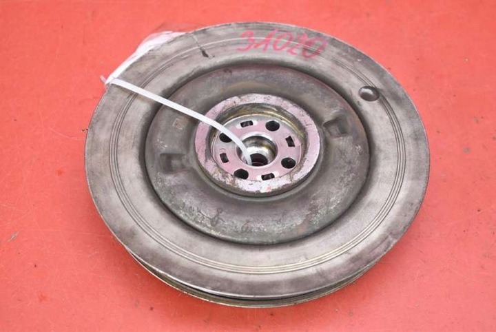 фото №8, Колесо пасове d4204t5 p31401194 volvo v60 1 i 2.0 d4 181 km 13-20