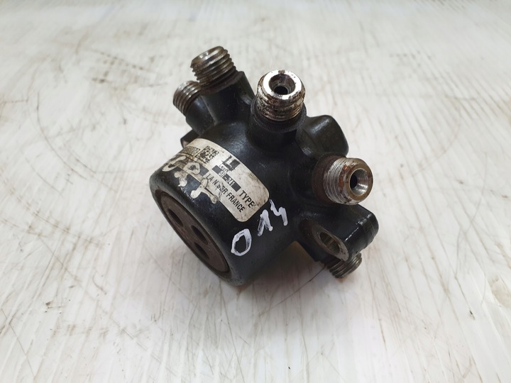 фото №1, Ford connect 1,8 tdci розподільник пального 4m5q9d280db