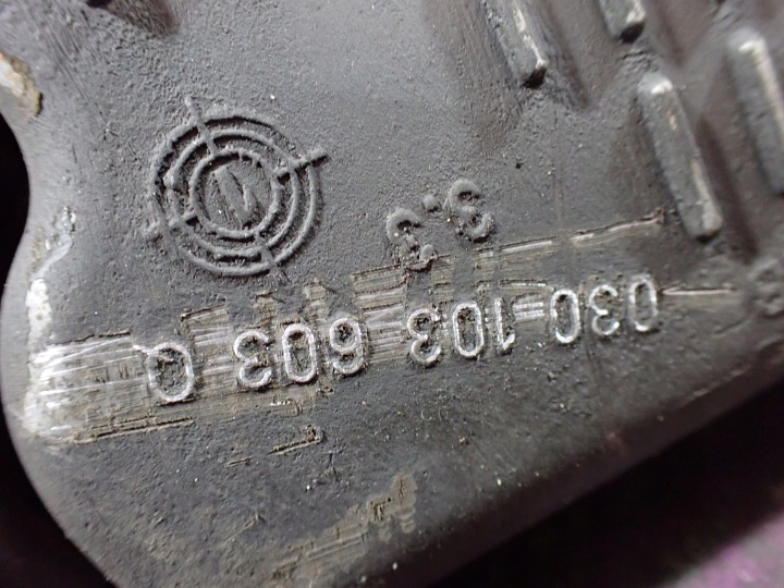 фото №8, Vw bora 98-05 1.6 bcb поддон масла датчик 030103603q