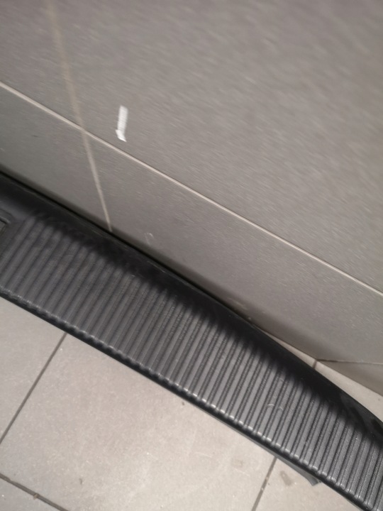 фото №7, Защита порога багажника audi a8 d3