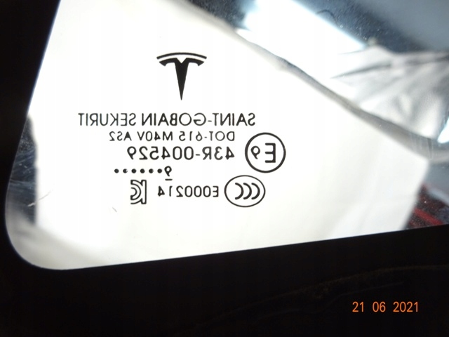 фото №3, Стекло кузовная правая зад задняя tesla модель 3